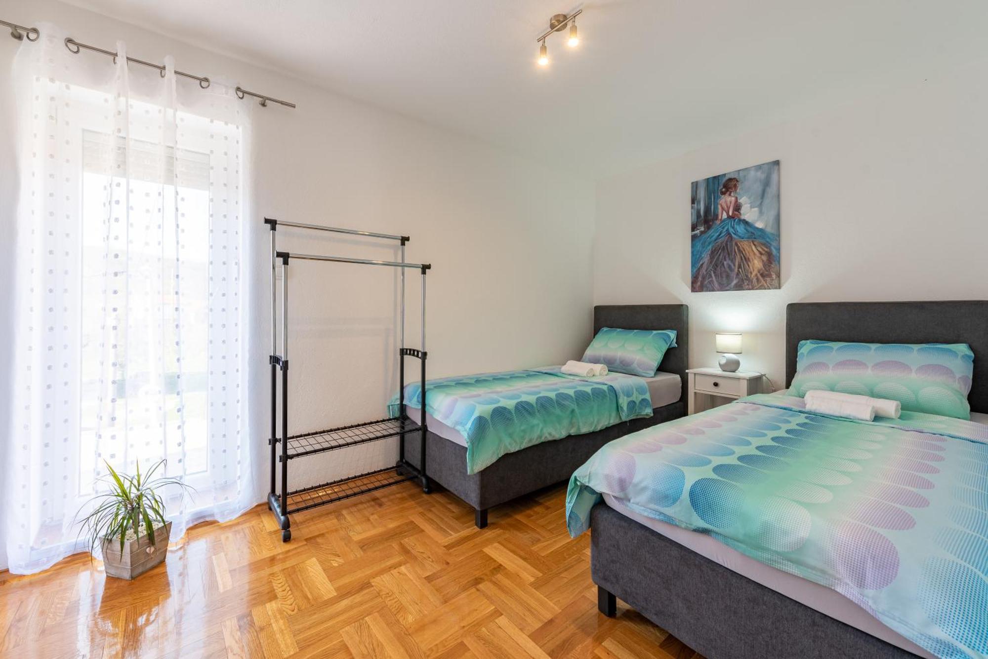 Apartman Toni Gračac Eksteriør billede